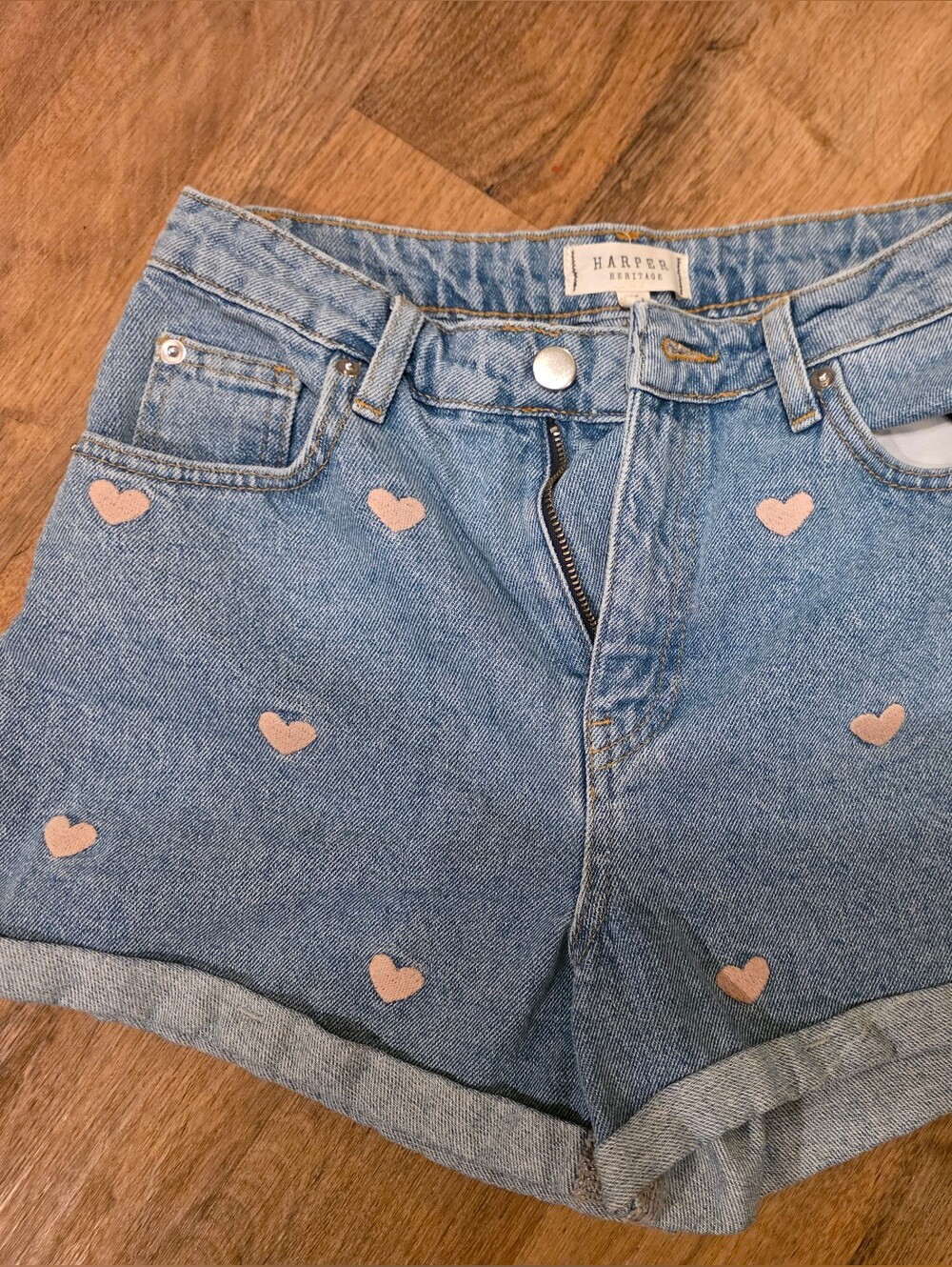 Size 25 Harper Heritage Heart-Embroidered Cuffed Denim Shorts